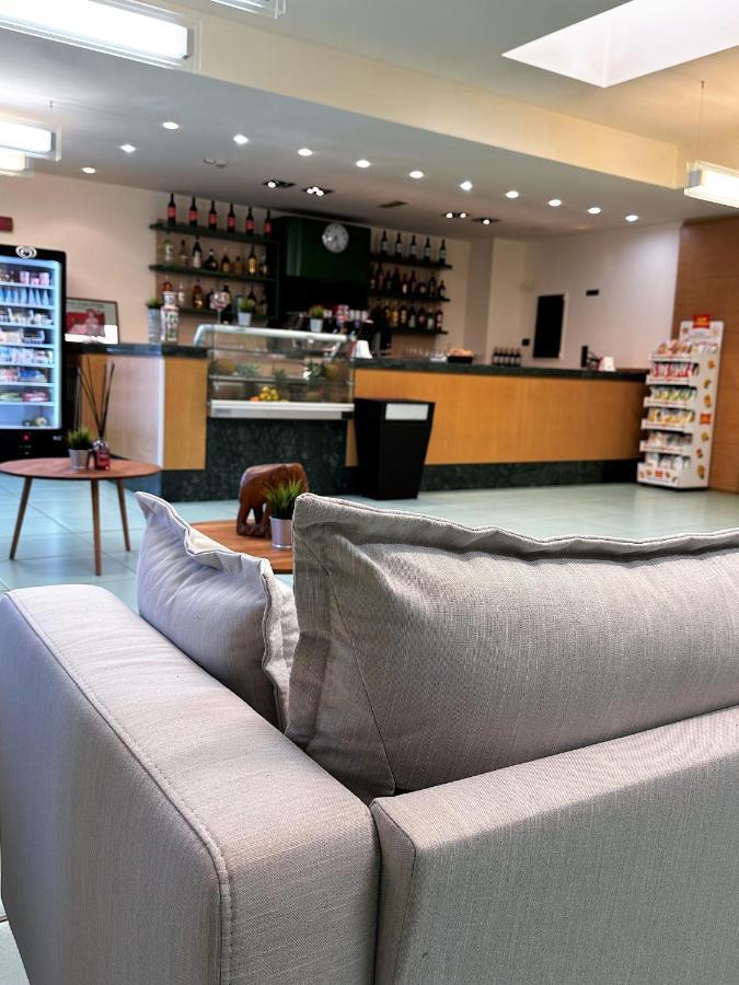 Hotel Grecale - ヴェントゥリーナ エクステリア 写真