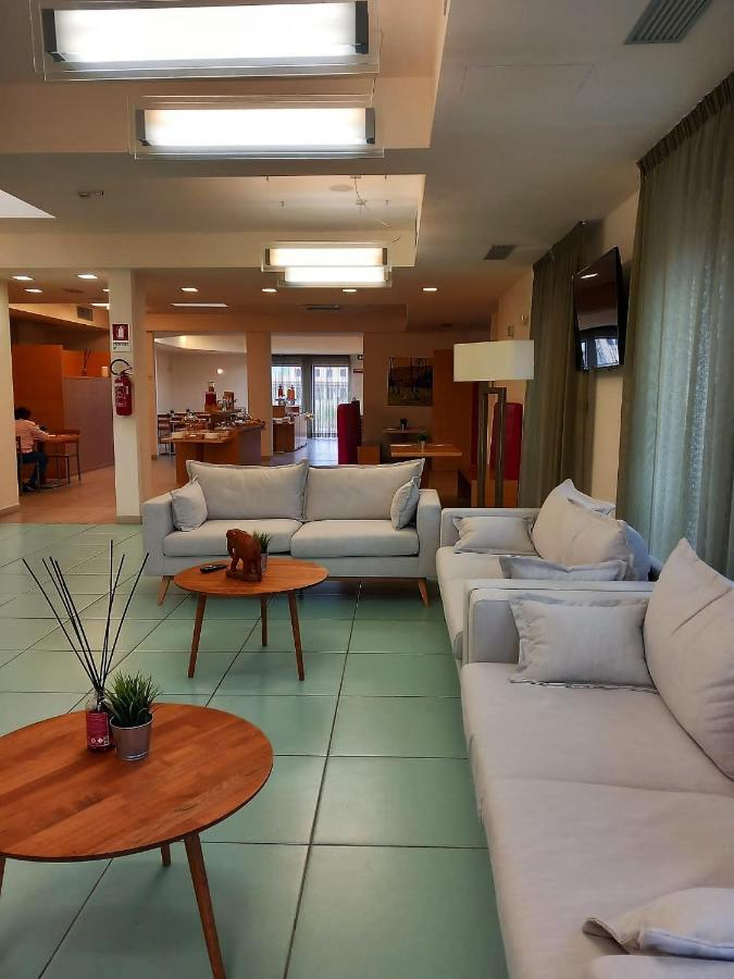 Hotel Grecale - ヴェントゥリーナ エクステリア 写真