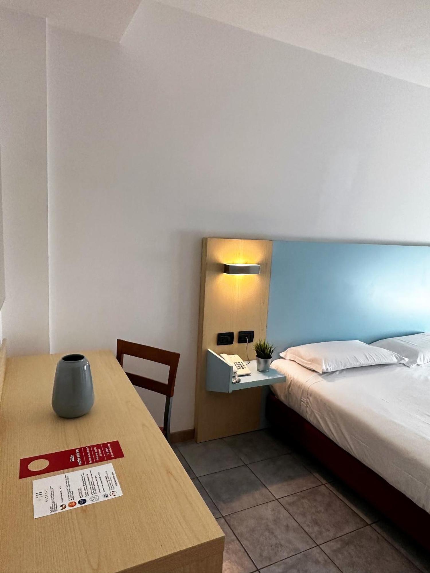 Hotel Grecale - ヴェントゥリーナ エクステリア 写真